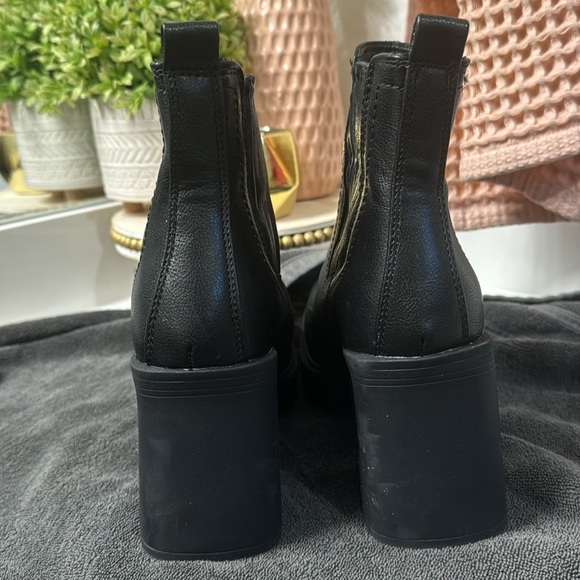 MIA boots - Picture 4 of 6